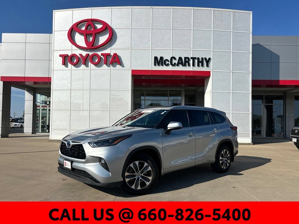 Used 2022 Toyota Highlander XLE