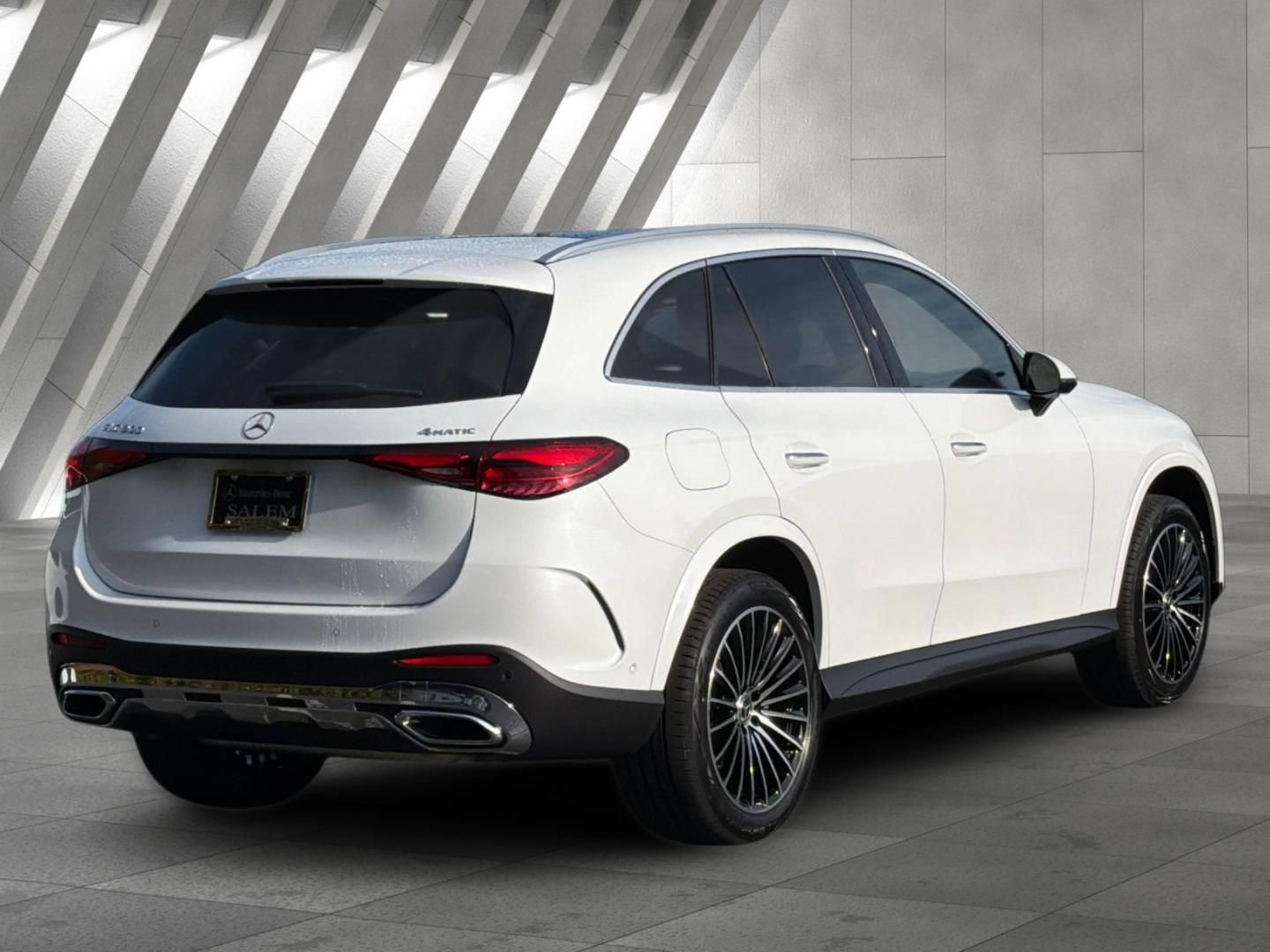 New 2026 Mercedes-Benz GLC 300 4MATIC image 4