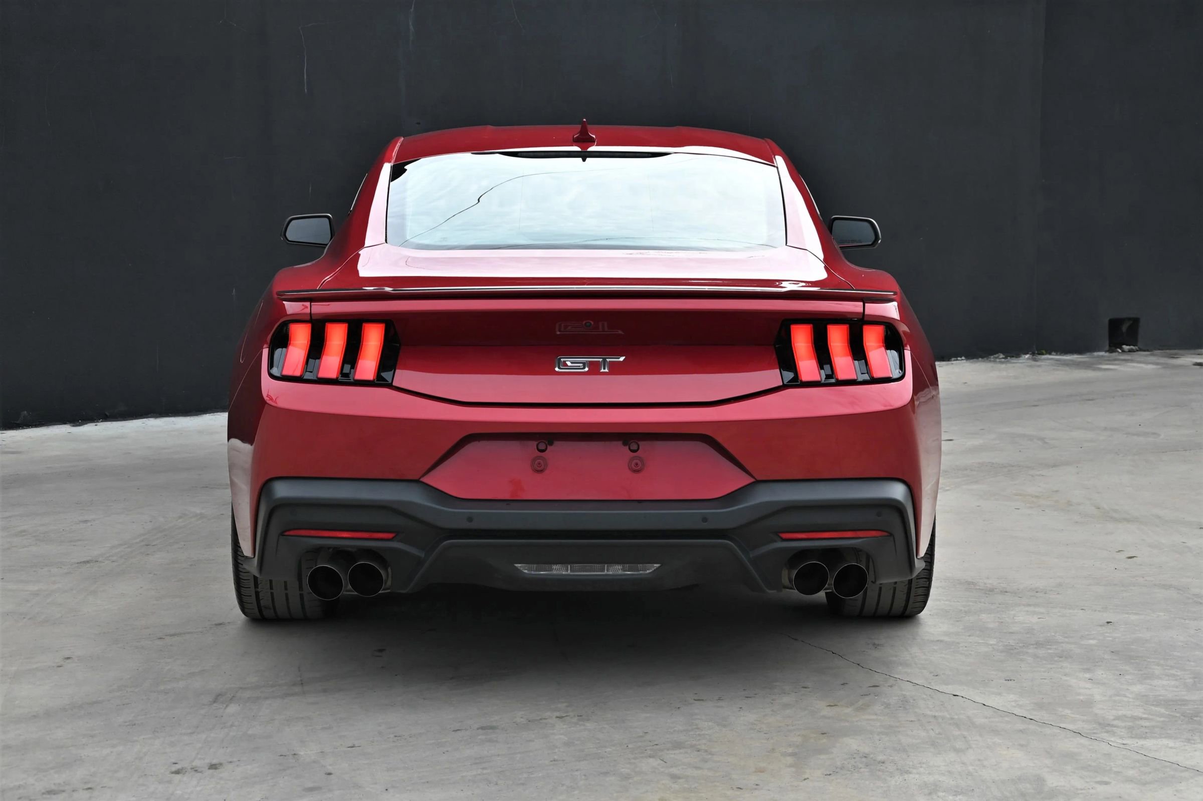 Used 2024 Ford Mustang GT Premium image 6