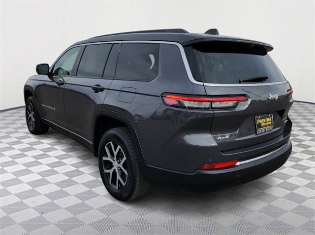 Used 2024 Jeep Grand Cherokee L Limited w/ Luxury Tech Group II image 5