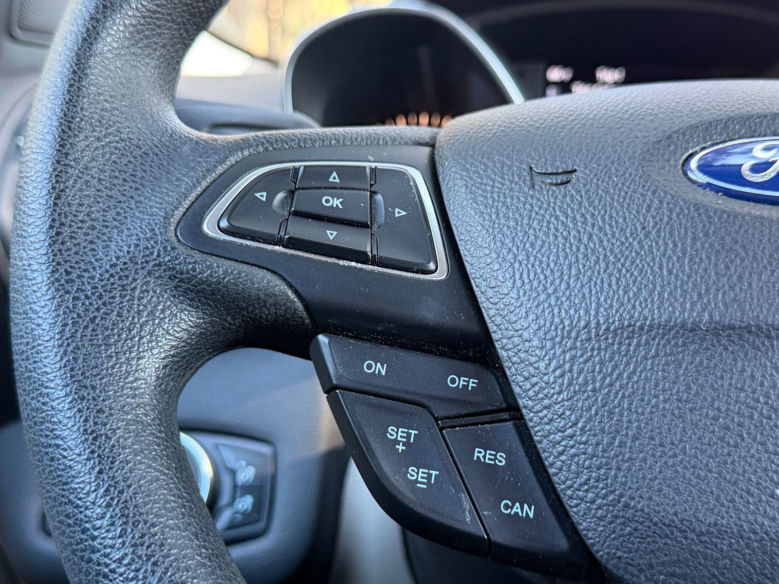 Used 2017 Ford Escape SE image 21