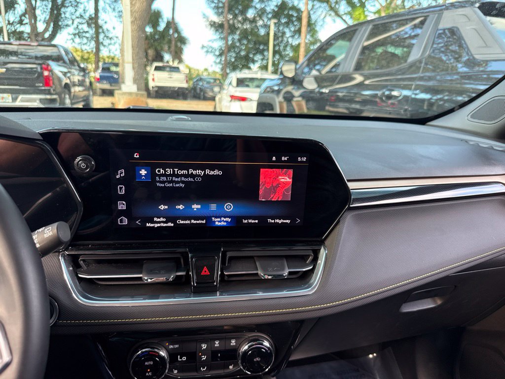 Used 2025 Chevrolet TrailBlazer ACTIV w/ Convenience Package FWD image 34