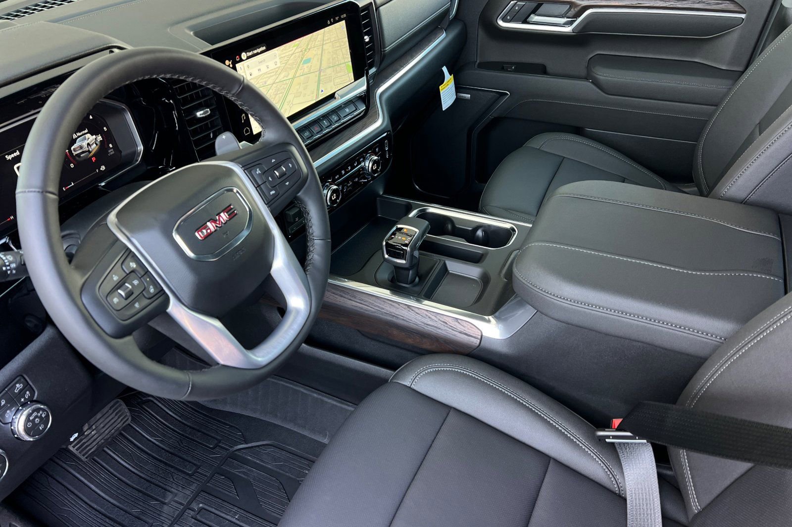 New 2026 GMC Sierra 1500 SLT w/ SLT Premium Plus Package AWD/4WD image 8