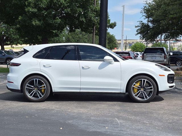 Used 2019 Porsche Cayenne Turbo AWD/4WD image 4