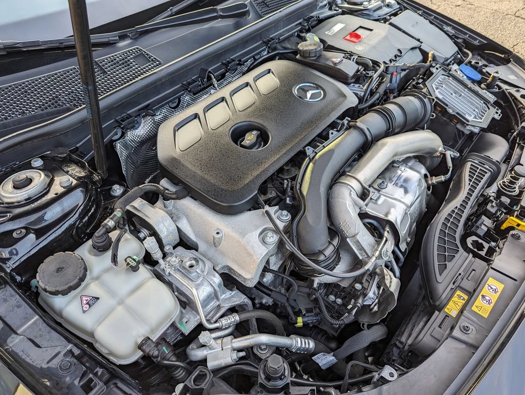 Used 2025 Mercedes-Benz CLA 250 4MATIC image 44