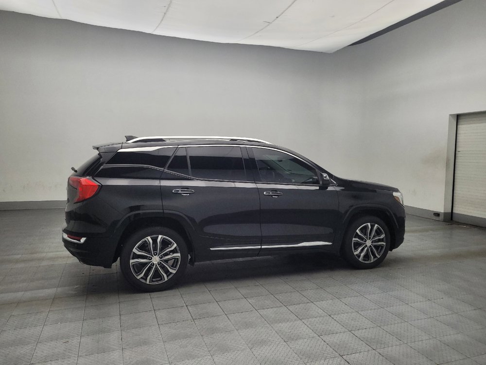 Used 2018 GMC Terrain Denali w/ Advanced Safety Package image 10