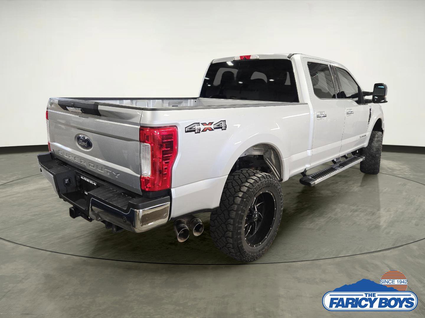 Used 2017 Ford F250 XLT w/ XLT Premium Package image 4