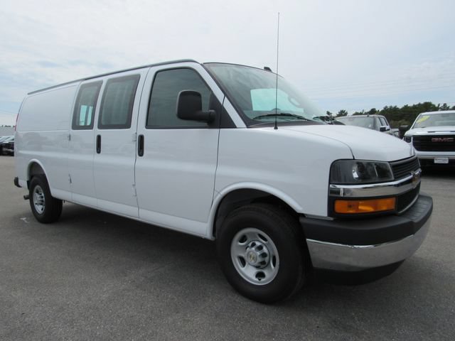 Certified 2025 Chevrolet Express 2500 Extended w/ Driver Convenience Package RWD image 6
