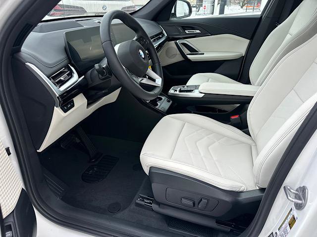 New 2026 BMW X1 xDrive28i w/ Technology Package image 4