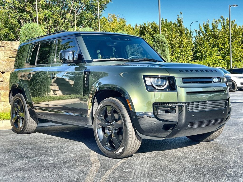 New 2026 Land Rover Defender 110 X-Dynamic SE AWD/4WD image 7