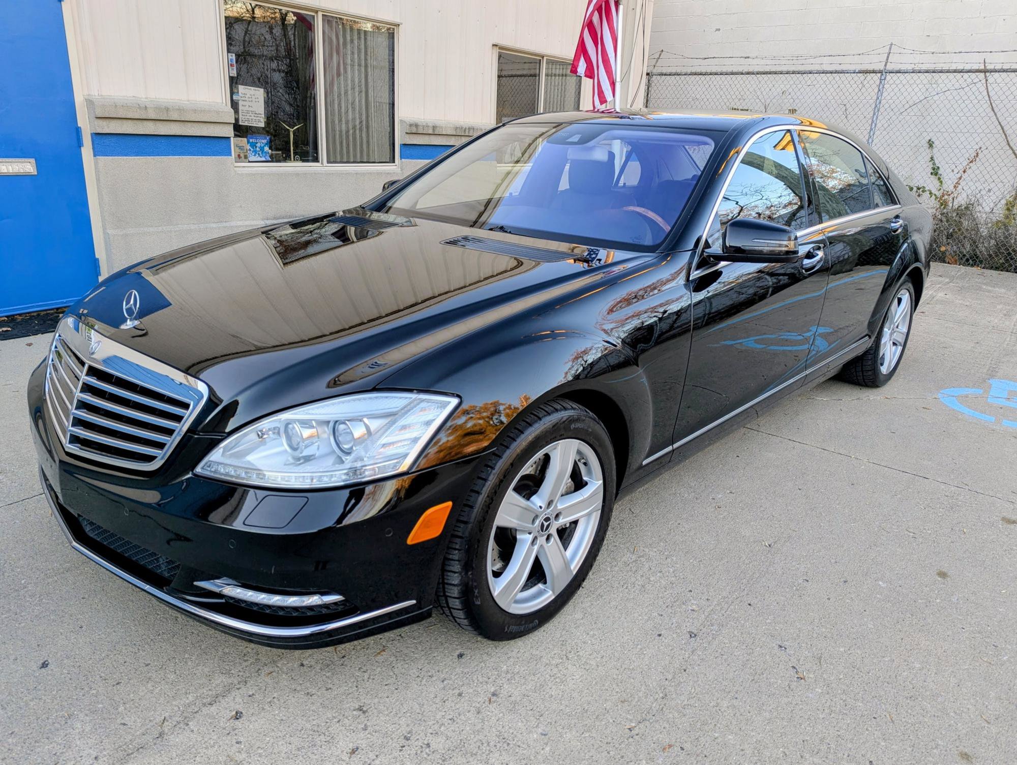 Used 2010 Mercedes-Benz S 550 4MATIC