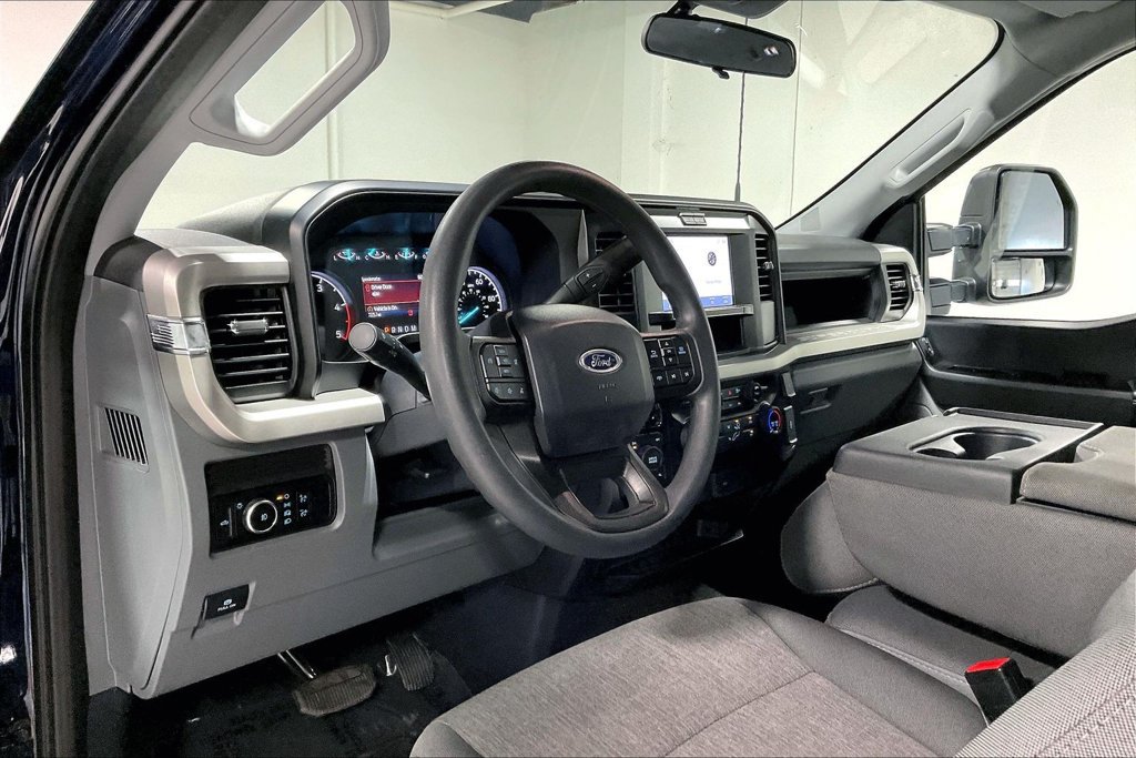 Used 2025 Ford F350 XL w/ STX Appearance Package AWD/4WD image 16