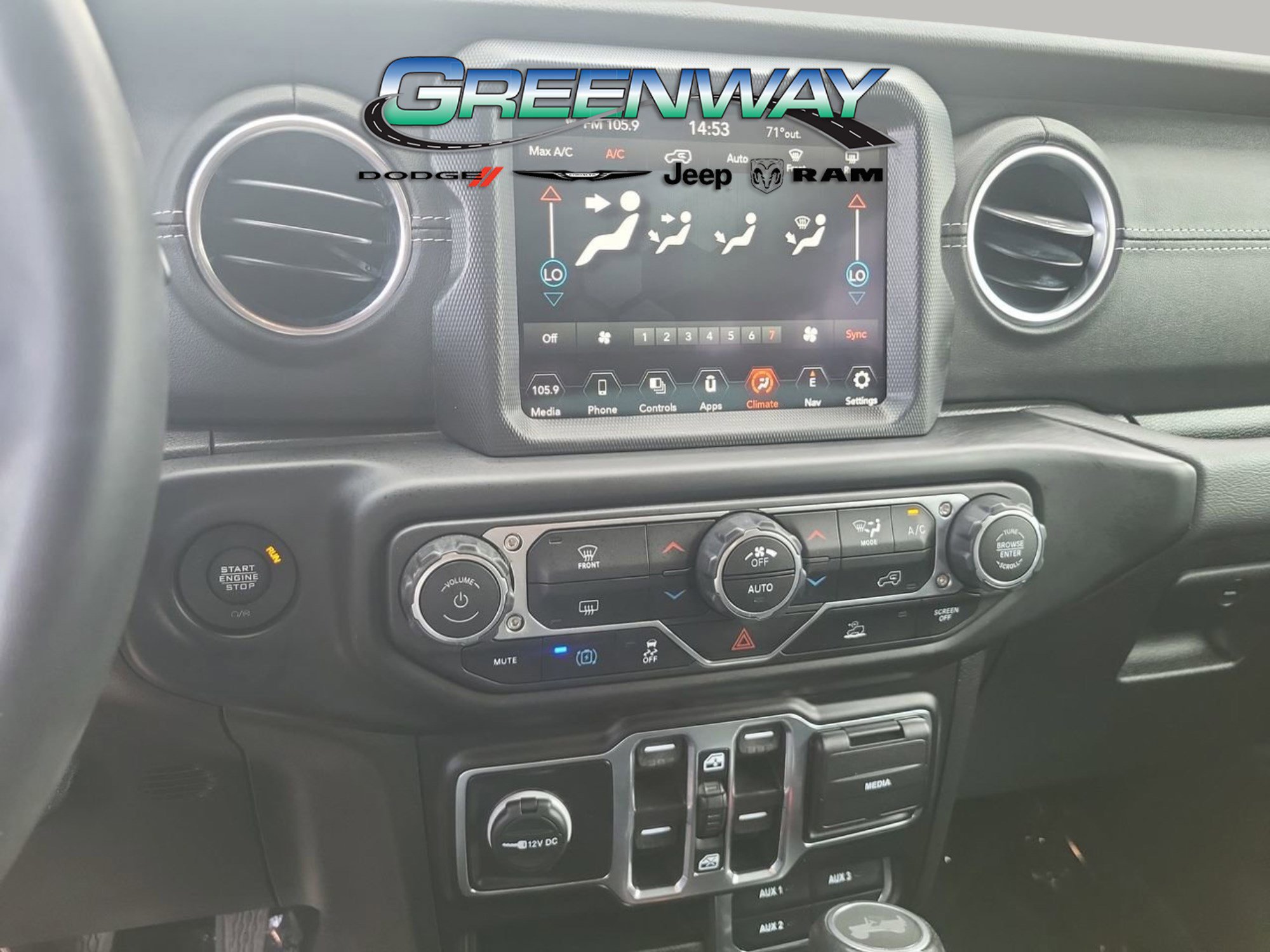 Used 2023 Jeep Wrangler Unlimited Sahara AWD/4WD image 19