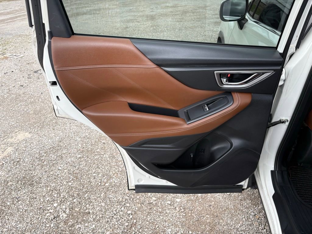 Used 2019 Subaru Forester Touring image 12