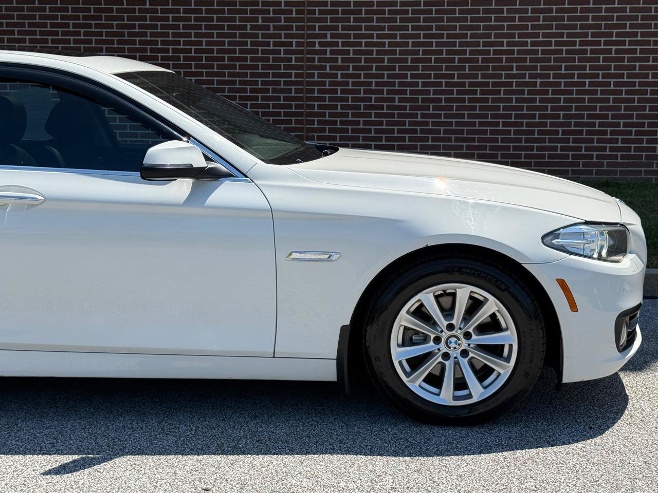 Used 2015 BMW 528i xDrive Sedan AWD/4WD image 17