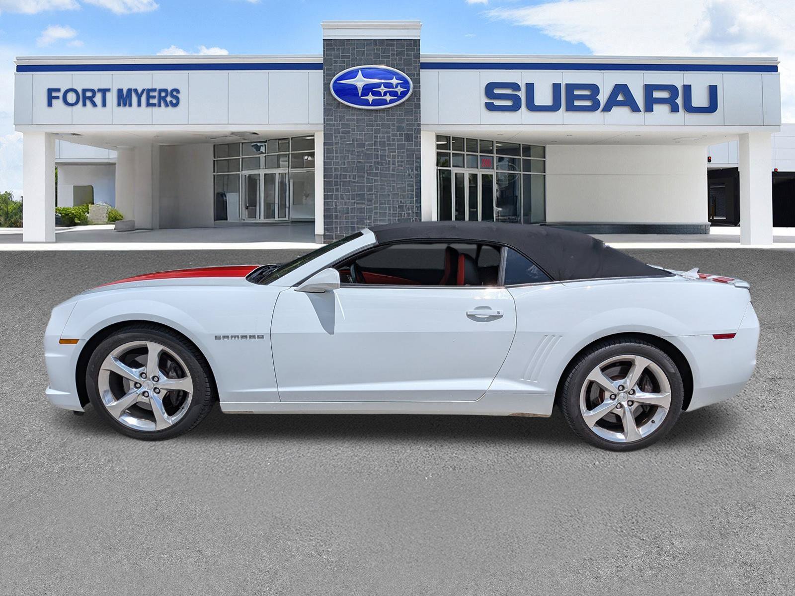 Used 2013 Chevrolet Camaro SS w/ RS Package RWD image 7