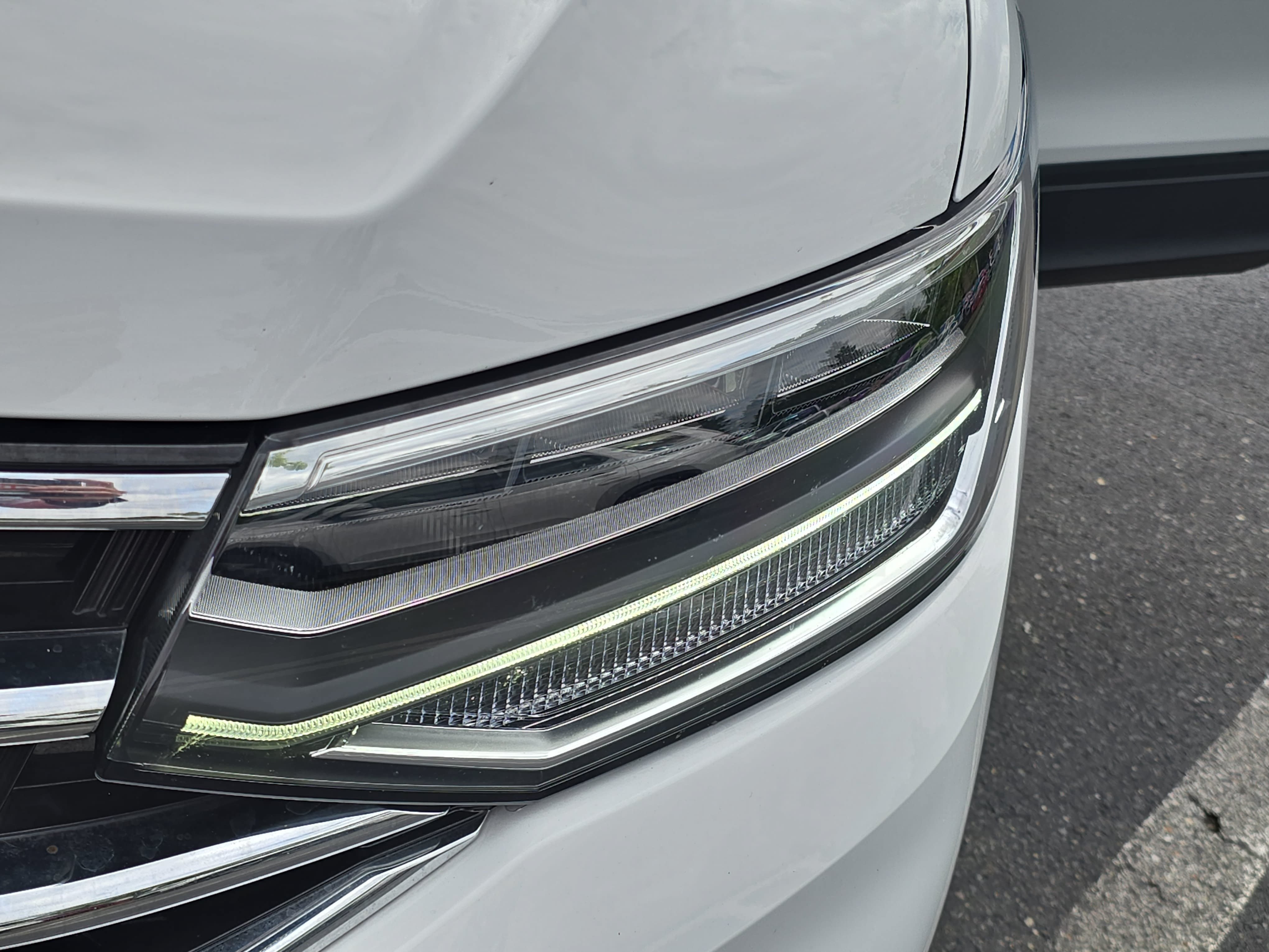 Certified 2023 Volkswagen Tiguan S FWD image 31