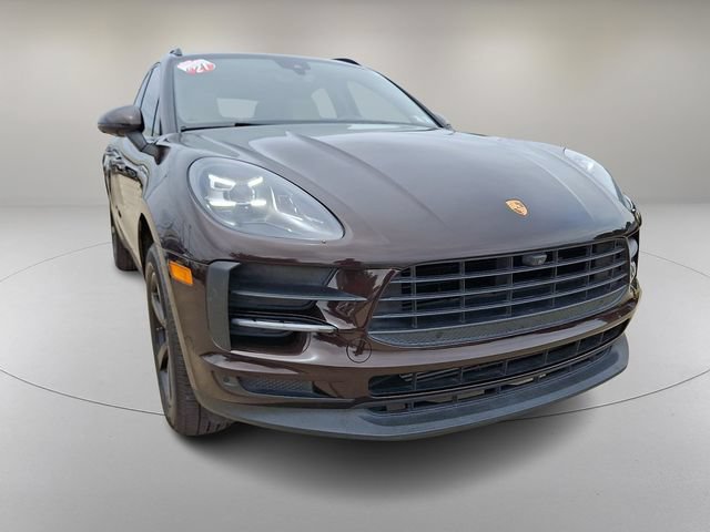 Used 2021 Porsche Macan AWD/4WD image 2