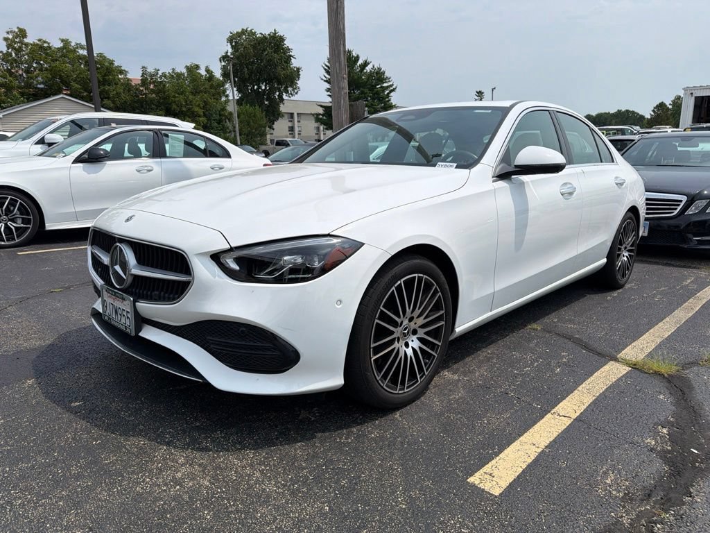 Used 2023 Mercedes-Benz C 300 Sedan image 4