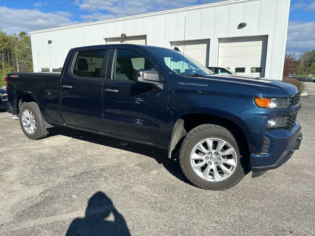 Used 2020 Chevrolet Silverado 1500 Custom w/ Custom Value Package AWD/4WD image 7