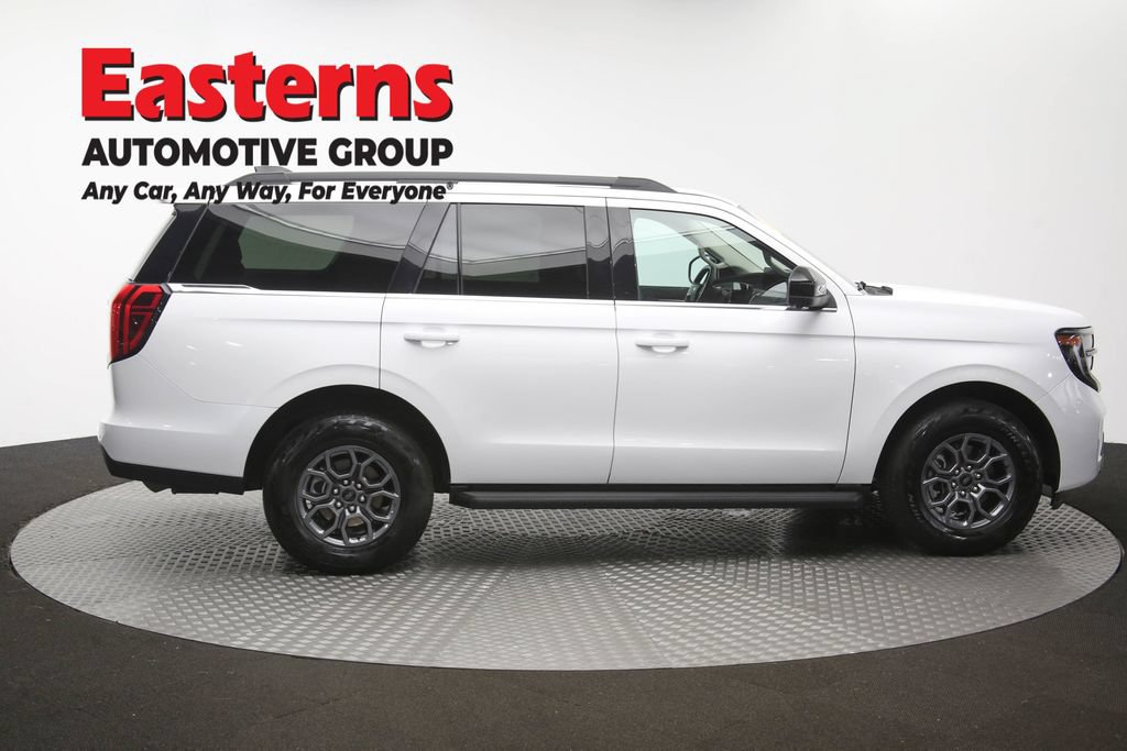 Used 2025 Ford Expedition Active AWD/4WD image 44