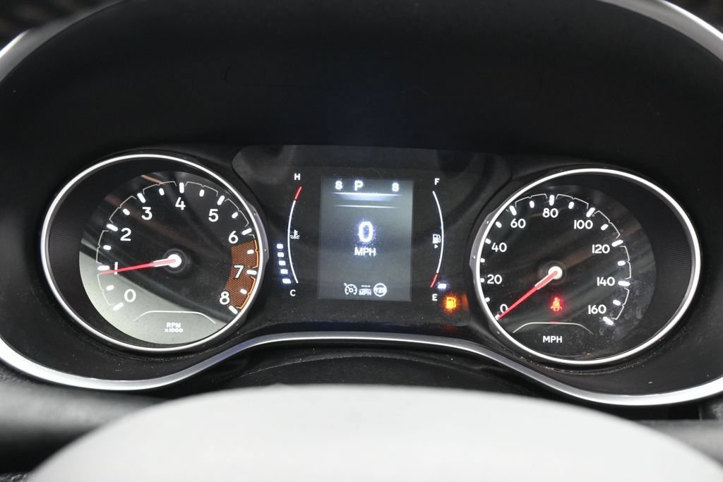 Used 2020 Jeep Compass Latitude FWD image 27