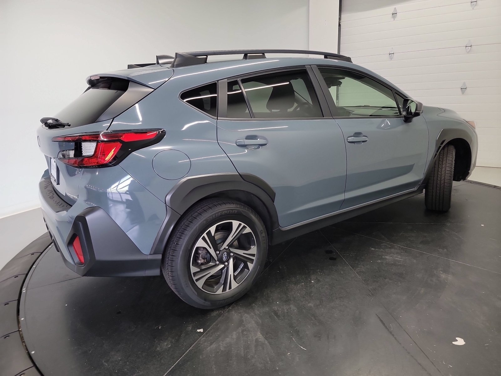 Used 2024 Subaru Crosstrek 2.0i Premium AWD/4WD image 9