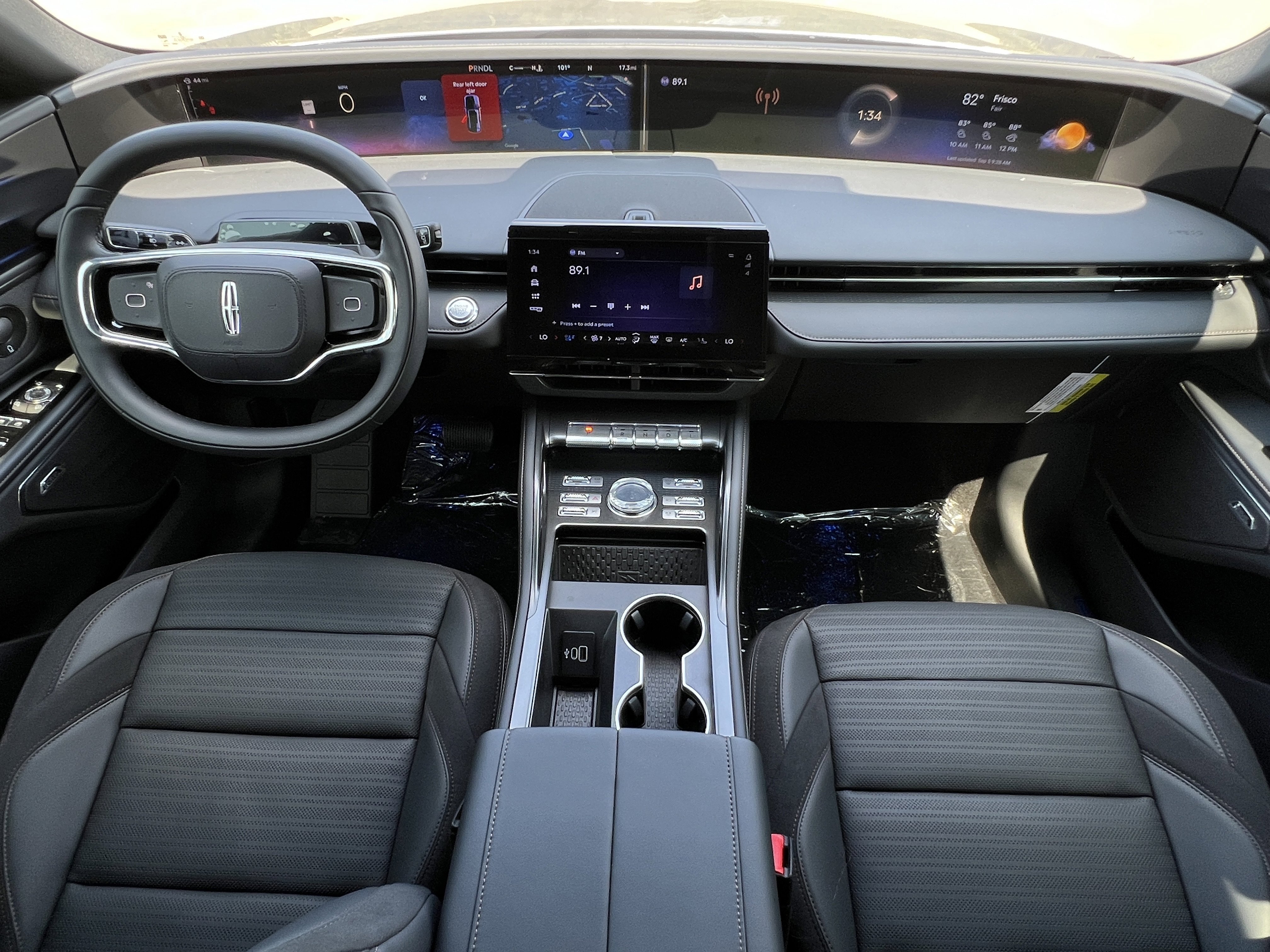 New 2025 Lincoln Nautilus Reserve w/ Jet Appearance Package image 15