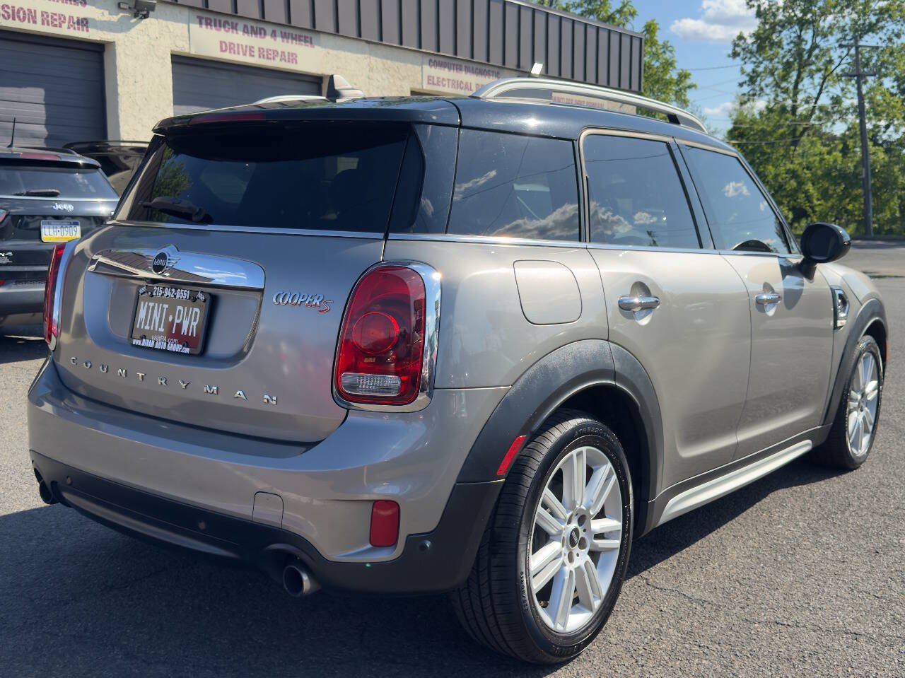 Used 2019 MINI Cooper Countryman S FWD image 6