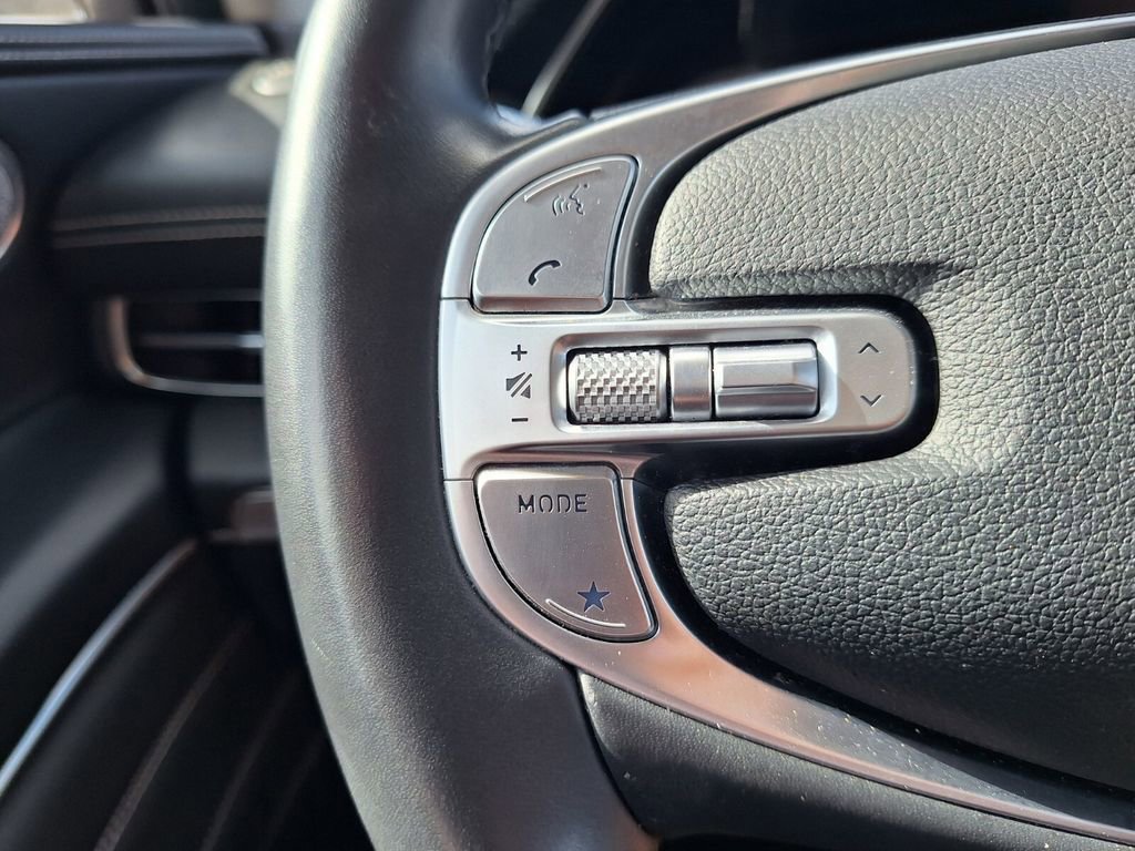 Used 2024 Genesis GV80 2.5T image 13