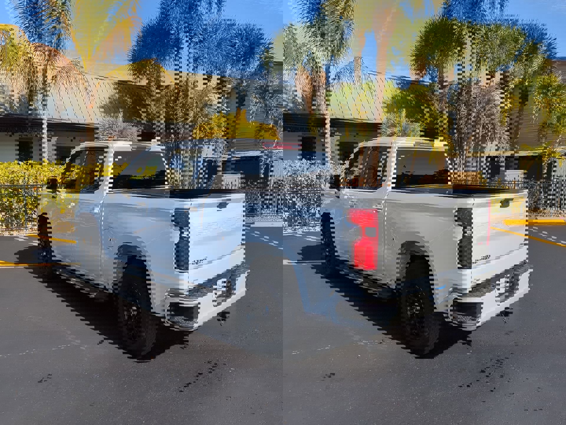 Used 2020 Chevrolet Silverado 1500 RST w/ All-Star Edition image 8