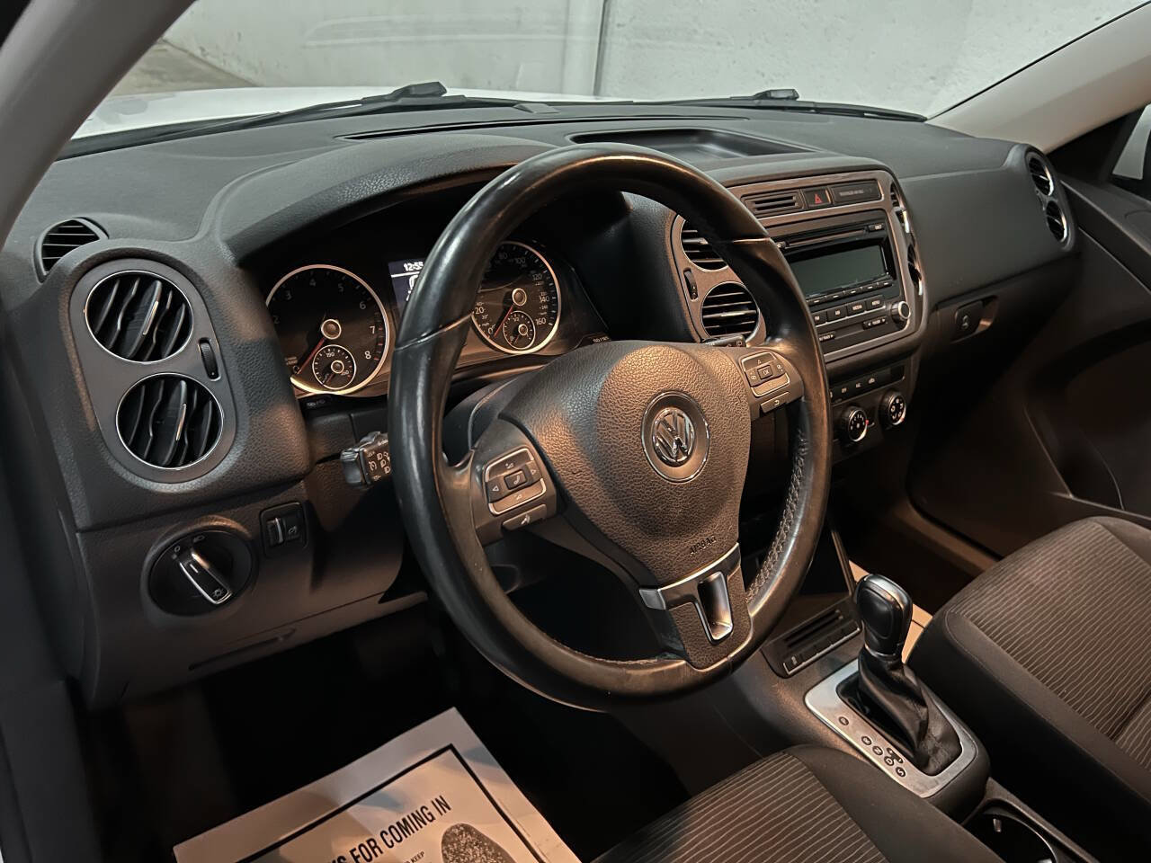 Used 2014 Volkswagen Tiguan S FWD image 18