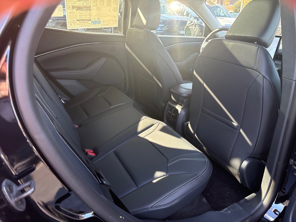 New 2025 Ford Mustang Mach-E Premium image 32