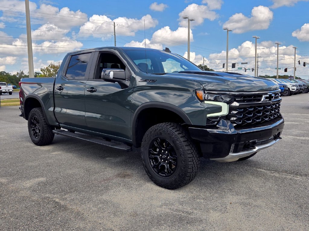Used 2026 Chevrolet Silverado 1500 ZR2 w/ Dark Appearance Package AWD/4WD image 16