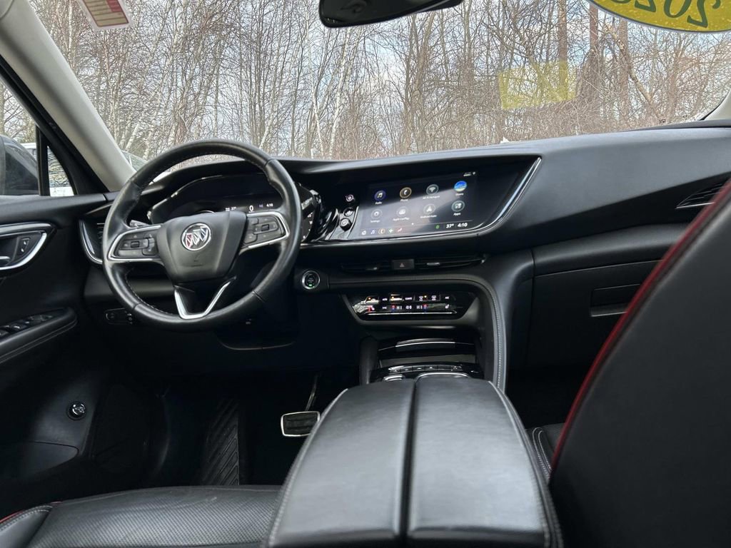 Used 2023 Buick Envision Essence w/ Sport Touring Package image 18
