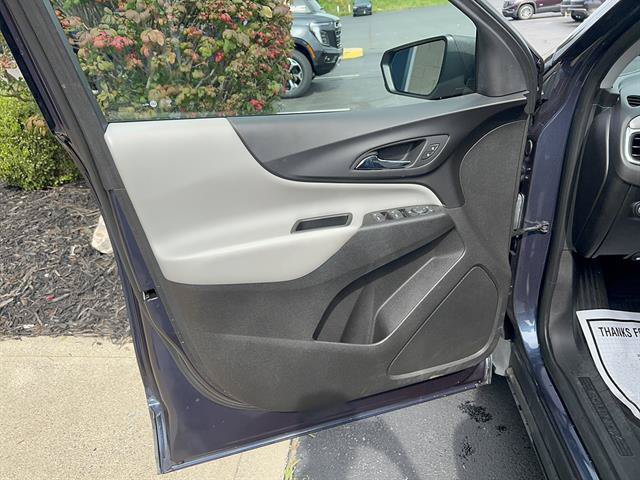 Used 2018 Chevrolet Equinox LS FWD image 7