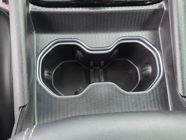 Used 2025 Jeep Grand Cherokee L Altitude RWD image 19