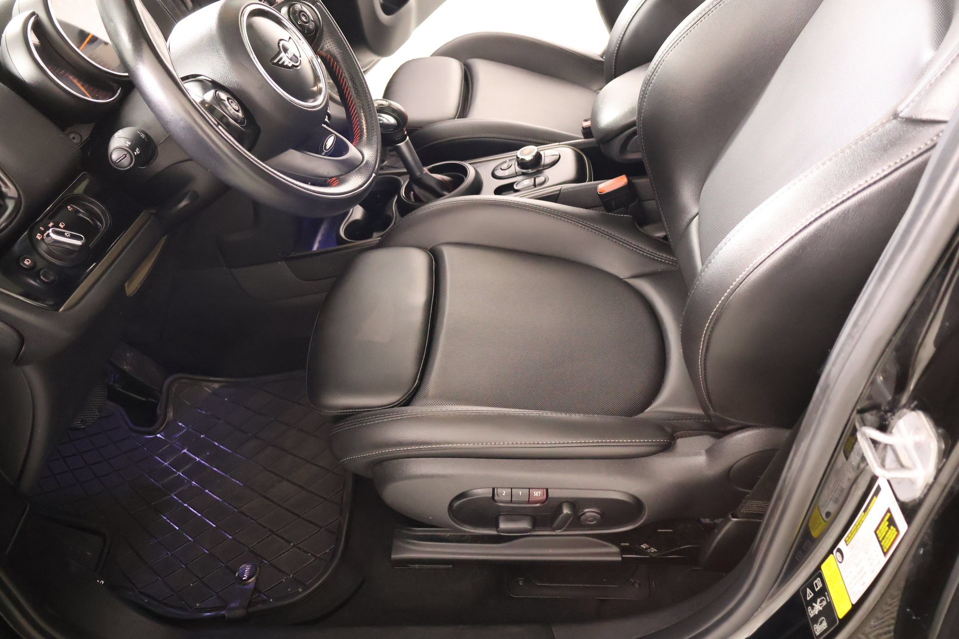 Used 2019 MINI Cooper Countryman S w/ Premium Package AWD/4WD image 12