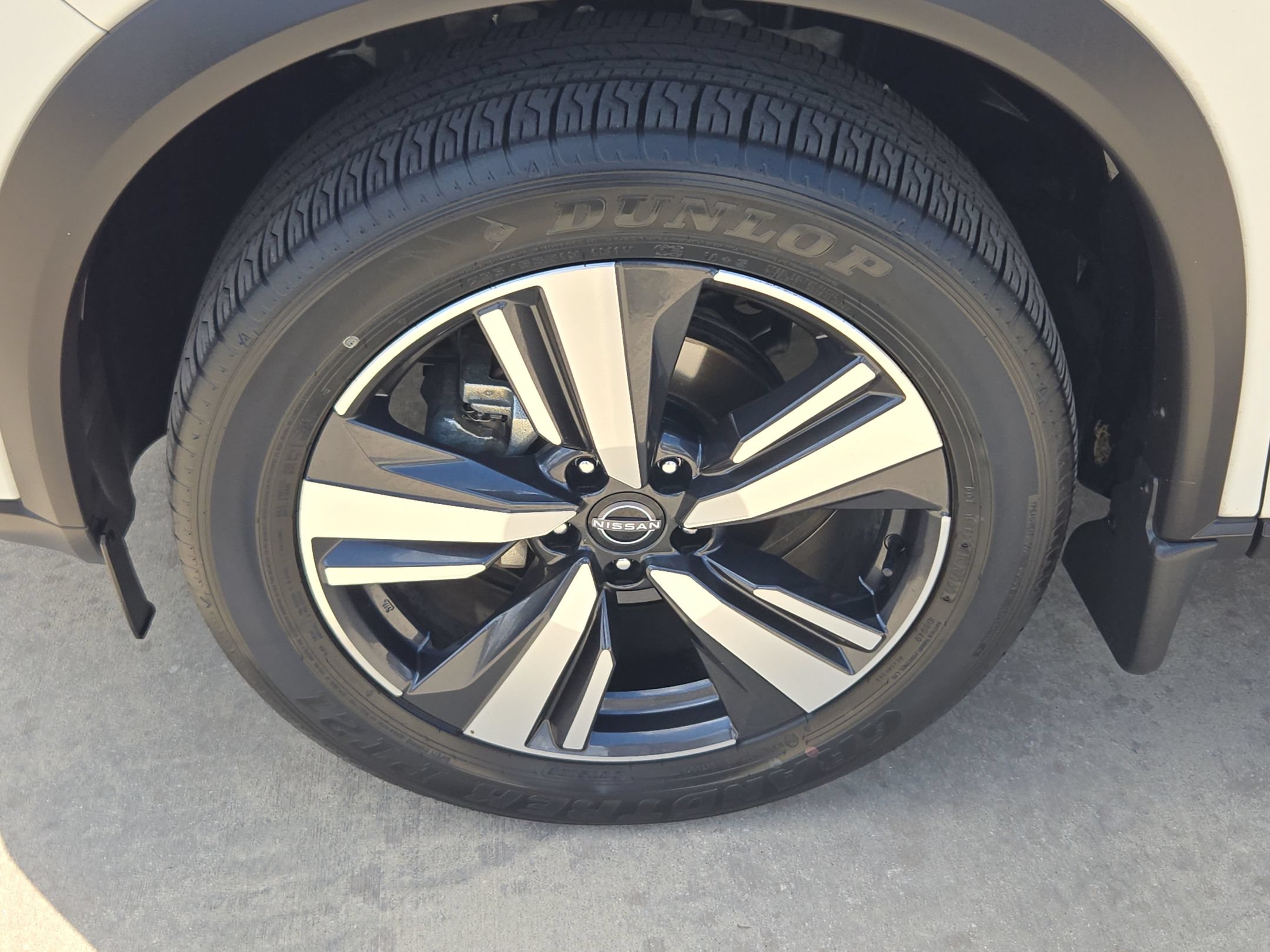 Certified 2023 Nissan Rogue Platinum AWD/4WD image 33