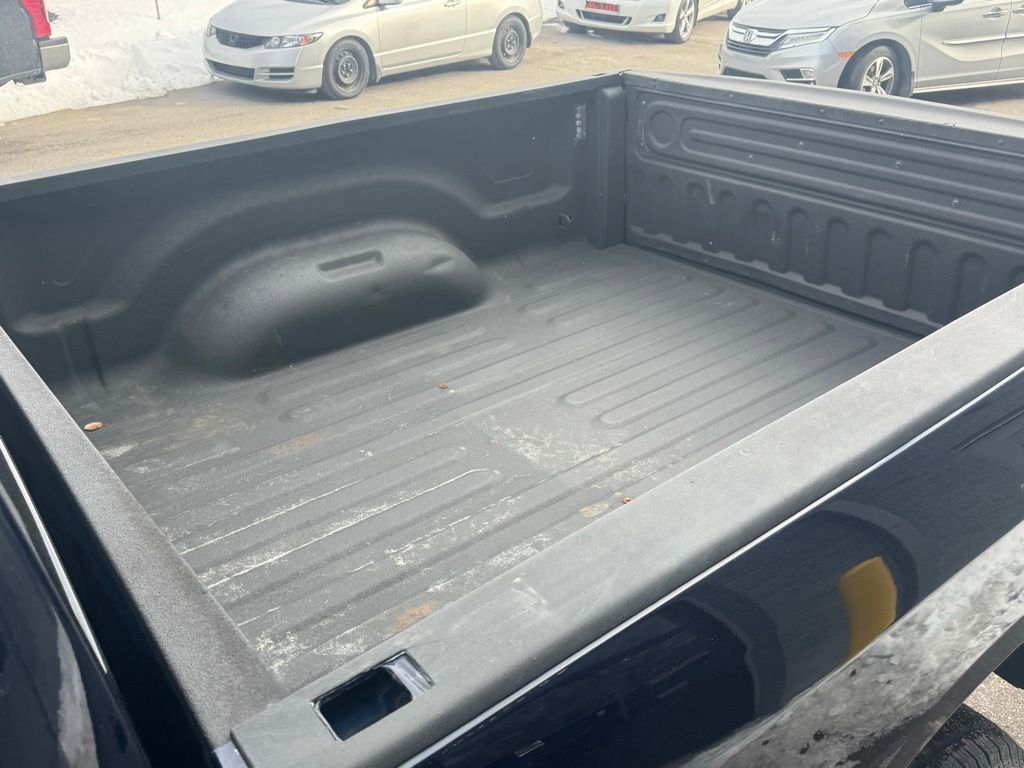 Used 2018 RAM 2500 Tradesman w/ Chrome Appearance Group image 32