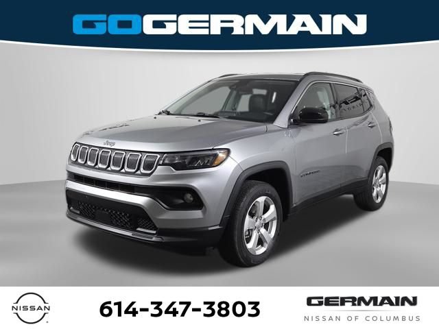 Used 2022 Jeep Compass Latitude AWD/4WD image 1