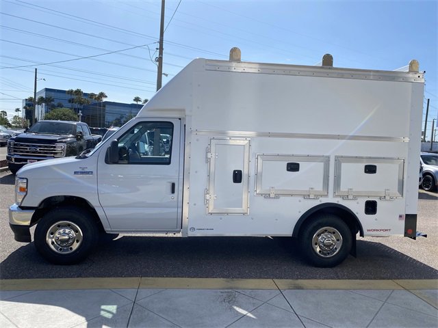 New 2026 Ford E-350 and Econoline 350 Super Duty w/ Power Equipment Group image 12
