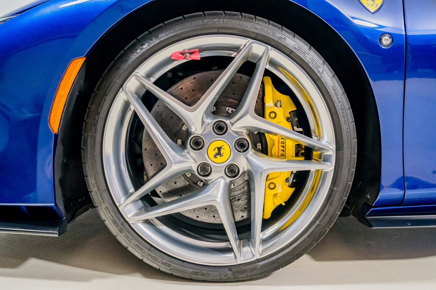Used 2023 Ferrari F8 Tributo image 22