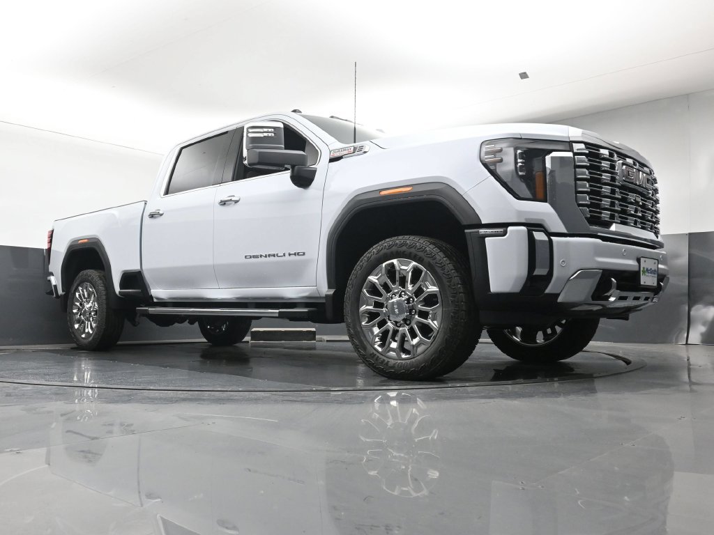 New 2026 GMC Sierra 2500 Denali w/ Denali Reserve Package AWD/4WD image 26