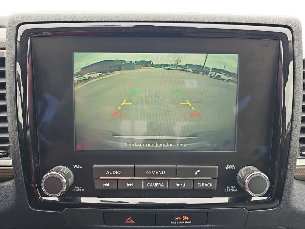 Used 2022 Nissan Frontier SV AWD/4WD image 23