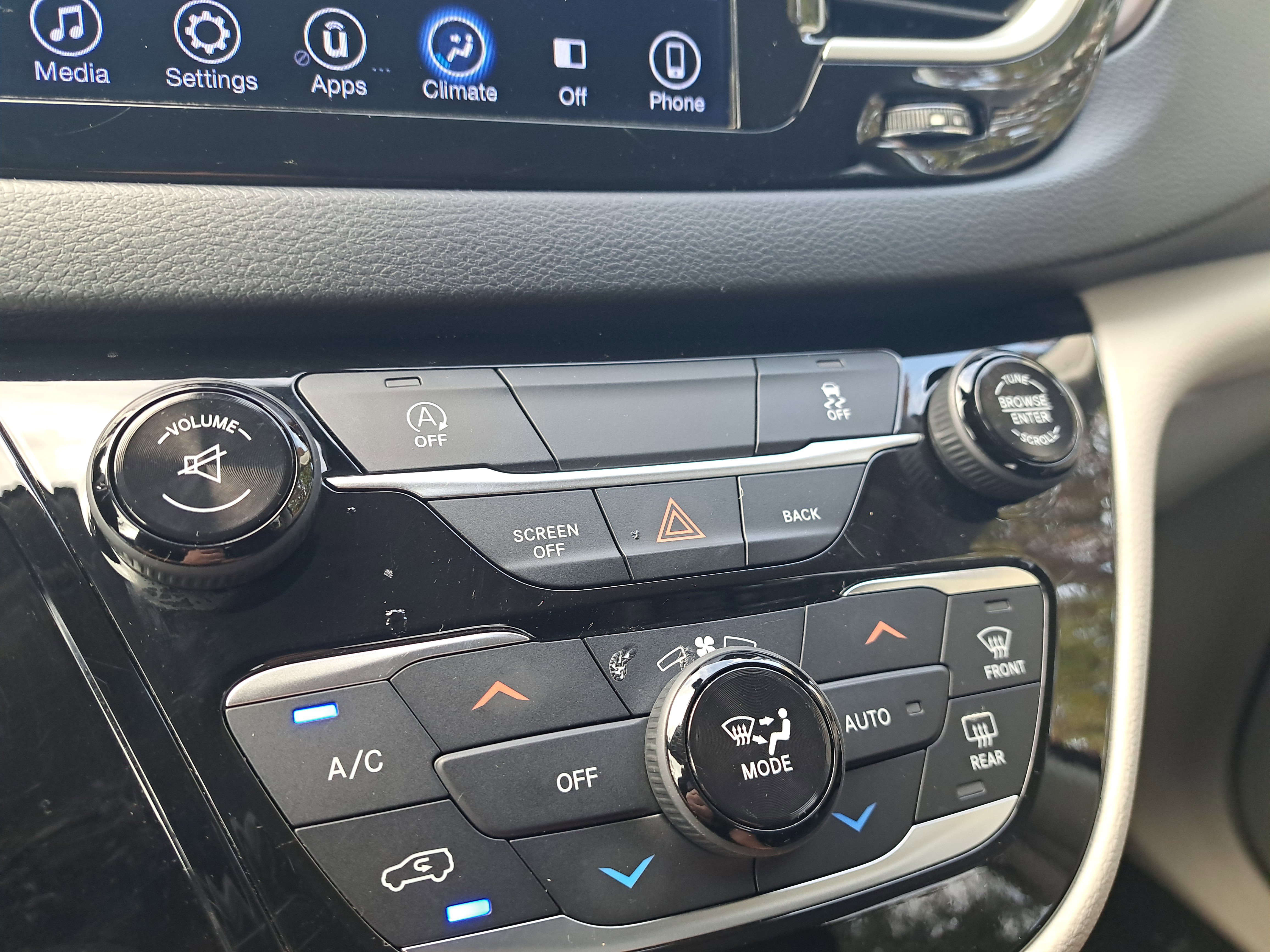 Used 2017 Chrysler Pacifica Touring Plus w/ Tire & Wheel Group image 23