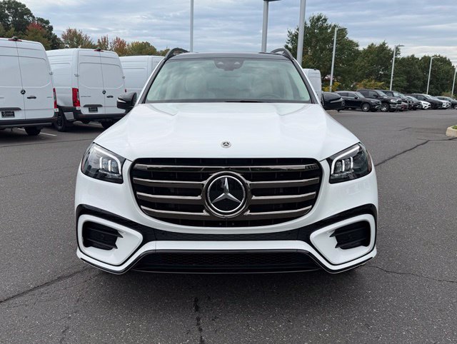 New 2026 Mercedes-Benz GLS 450 4MATIC image 2