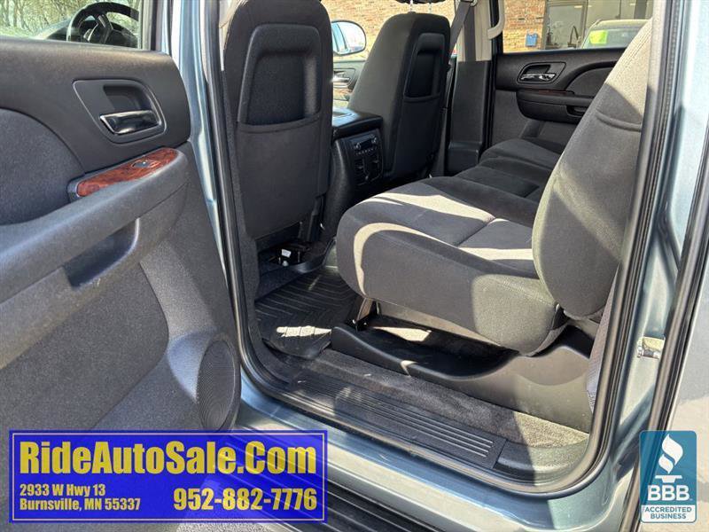 Used 2011 Chevrolet Avalanche LS w/ Regional Value Package image 25