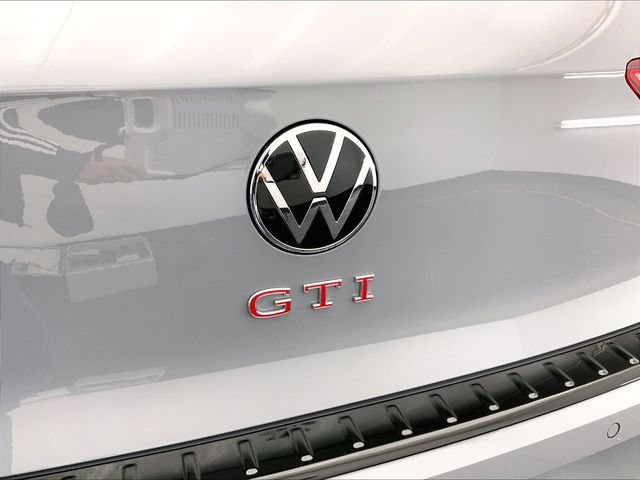 New 2026 Volkswagen GTI SE FWD image 10