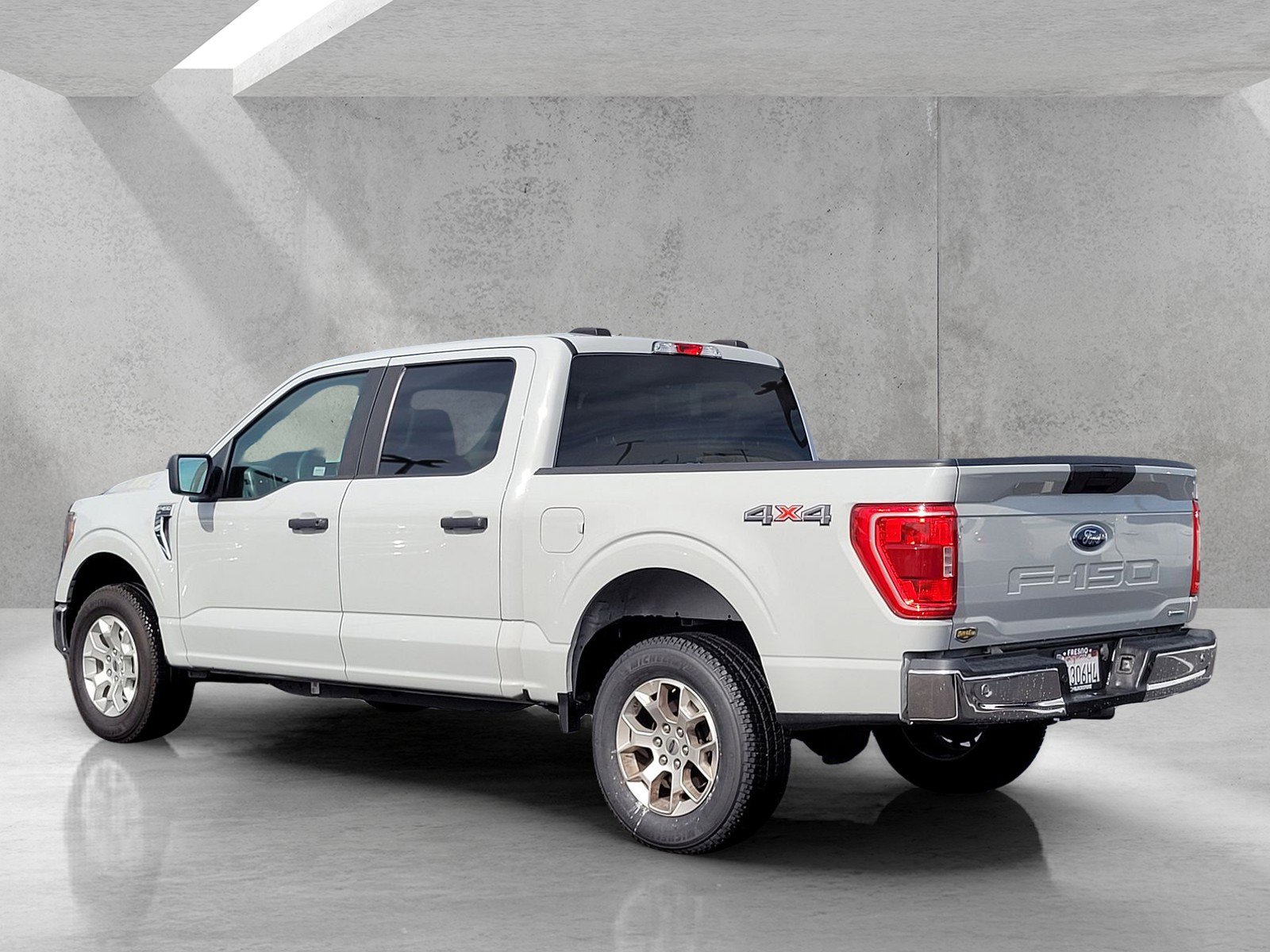 Used 2023 Ford F150 XLT image 6